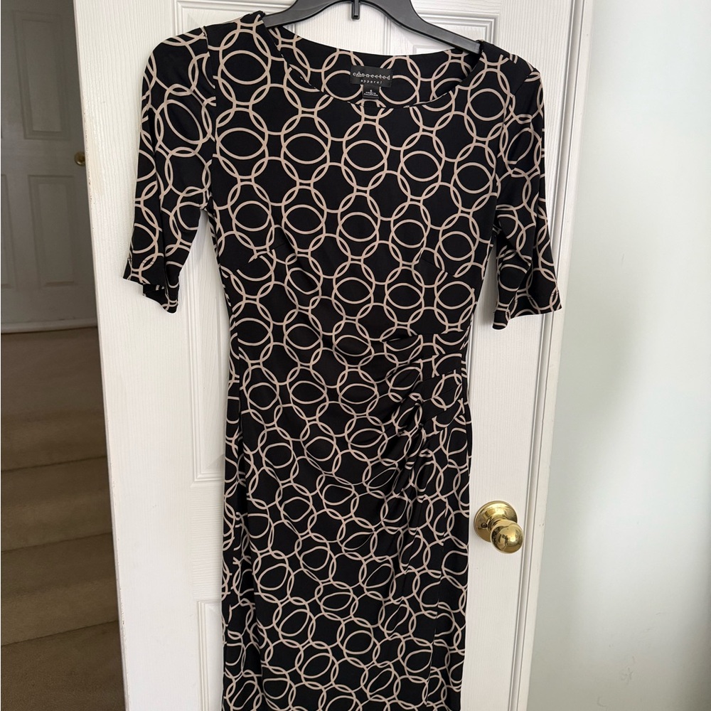 Connected Apparel Black and Cream Geometric Dress